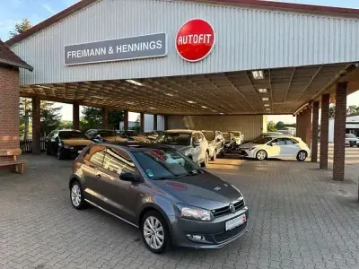 Gebraucht VW Polo Match 90 PS (66 kW) 2012 Grau Kleinwagen