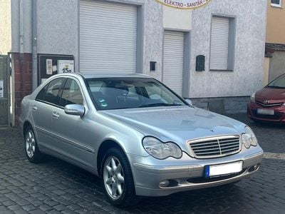 Gebraucht Mercedes C180 Elegance 129 PS (94 kW) 2001 Silber Limousine