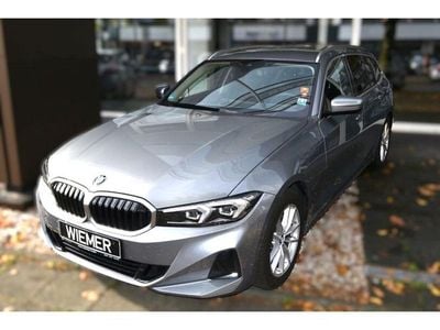 Second-hand BMW 318 Shadowline 150 CP (110 kW) 2024 Gri Break