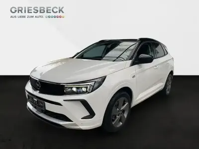 Gebraucht Opel Grandland X Ultimate 131 PS (96 kW) 2022 Jade weiss/arktis weiss SUV