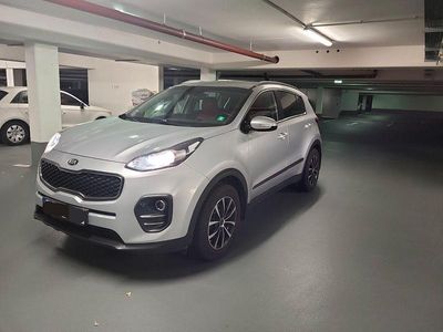 Silber Gebraucht 2016 Kia Sportage Edition 7 SUV | 14.500 € (Etwas zu teuer)