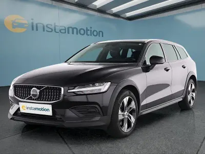 Usata Volvo V60 CC 197 CV (144 kW) 2023 Nero Station wagon