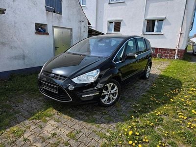 Usata Ford S-MAX Trend 140 CV (102 kW) 2014 Nero Monovolume