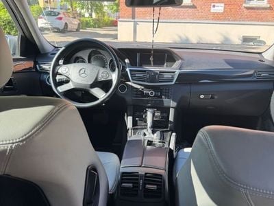 Mercedes E250