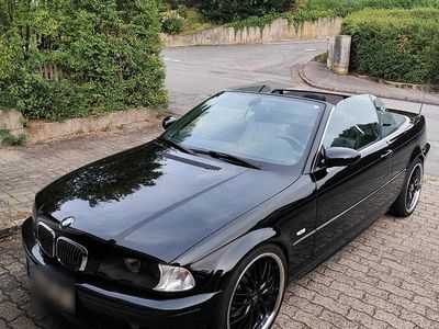 Gebraucht BMW 325 Cabriolet 192 PS (141 kW) 2002 Schwarz Cabrio
