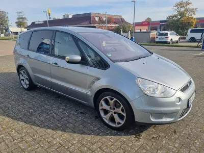 Gebraucht Ford S-MAX Titanium 160 PS (117 kW) 2008 Grau Van / Kleinbus