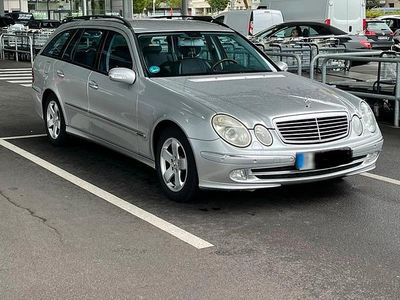 Usata Mercedes E200 163 CV (119 kW) 2004 Argento Station wagon
