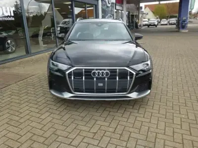 Gebraucht Audi A6 Allroad Basis 286 PS (210 kW) 2022 Schwarz Kombi