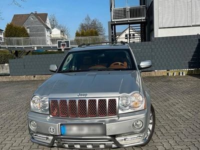 Gebraucht Jeep Grand Cherokee Overland 218 PS (160 kW) 2006 Silber SUV