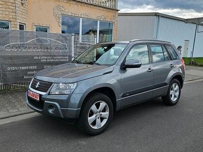 Gebraucht Suzuki Grand Vitara 140 PS (102 kW) 2010 Grau SUV