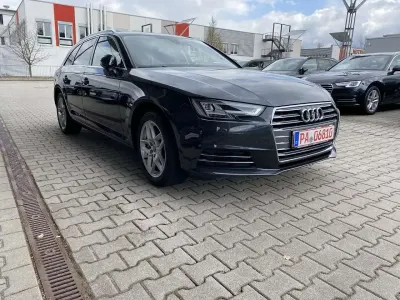 Gebraucht Audi A4 Sport 190 PS (139 kW) 2017 Grau Kombi