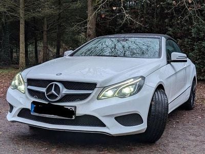 Gebraucht Mercedes E220 Avantgarde 170 PS (125 kW) 2013 Weiß Cabrio