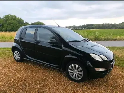 Gebraucht Smart ForFour 75 PS (55 kW) 2004 Schwarz Kleinwagen