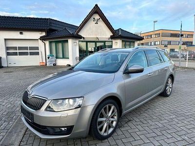 Gebraucht Skoda Octavia Elegance 180 PS (132 kW) 2014 Beige Kleinwagen