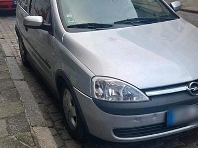 Gebraucht Opel Corsa 75 PS (55 kW) 2003 Silber Kleinwagen