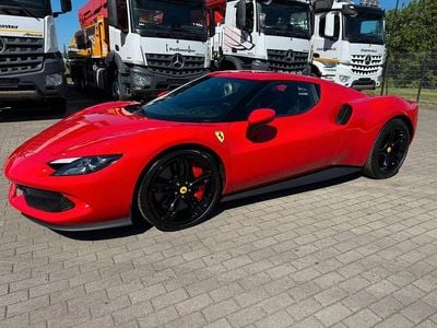 Usata Ferrari 296 829 CV (609 kW) 2024 Rosso