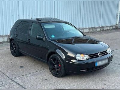 Second-hand VW Golf III 125 CP (91 kW) 1998 Negru Berlinǎ