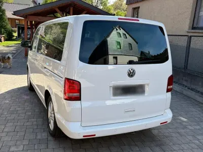 Gebraucht VW Multivan 179 PS (131 kW) 2010 Weiß Van / Kleinbus