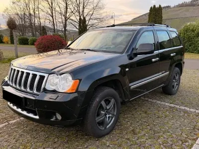 Gebraucht Jeep Grand Cherokee Overland 218 PS (160 kW) 2009 Schwarz SUV
