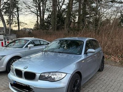 Gebraucht BMW 116 122 PS (89 kW) 2009 Silber Kleinwagen
