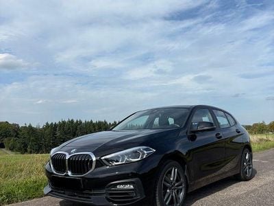 Schwarz Gebraucht 2019 BMW 118 M Sport Kleinwagen | 17.900 € (Guter Preis)