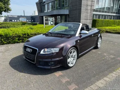 Gebraucht Audi RS4 Sport 420 PS (308 kW) 2007 Violett Cabrio