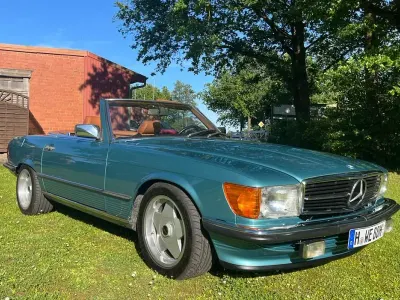 Gebraucht Mercedes 560 231 PS (169 kW) 1986 Blau Cabrio