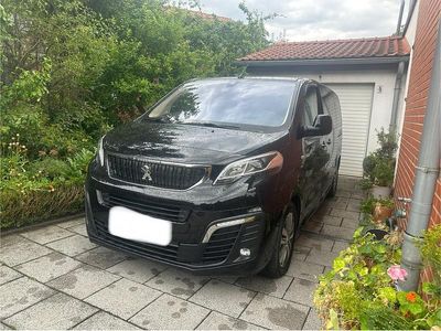 Peugeot Traveller