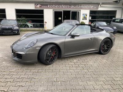 Porsche 911 Carrera GTS