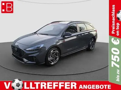 Neu Hyundai i30 N Line 140 PS (102 kW) 2025 Grün Kombi