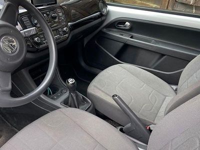 Second-hand VW up! high up! 60 CP (44 kW) 2014 Gri Hatchback