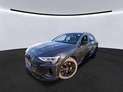 Mythosschwarz metallic Gebraucht 2022 Audi e-tron S-Line SUV | 41.900 € (Fairer Preis)