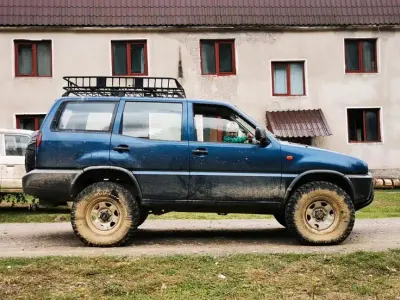 Gebraucht Nissan Terrano 125 PS (91 kW) 1995 Blau SUV