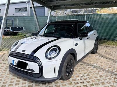 Gebraucht Mini Cooper 136 PS (100 kW) 2023 Weiß Kleinwagen