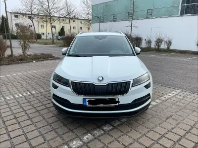 Gebraucht Skoda Karoq Ambition 116 PS (85 kW) 2018 Weiß SUV