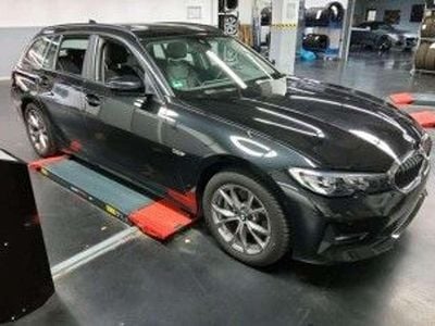 BMW 320e