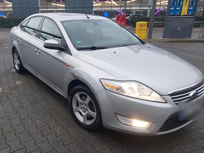 Gebraucht Ford Mondeo 160 PS (117 kW) 2007 Silber Limousine