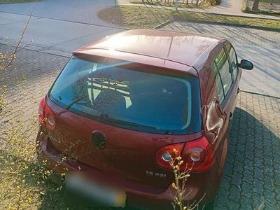Gebraucht VW Golf IV Basis 116 PS (85 kW) 2004 Rot Limousine