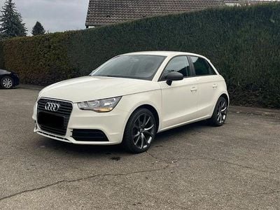 Usata Audi A1 Sportback Attraction 86 CV (63 kW) 2014 Bianco Utilitaria