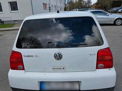 Gebraucht VW Lupo 61 PS (44 kW) 2000 Weiß Kleinwagen