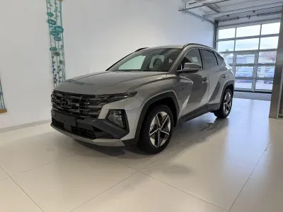 Neu Hyundai Tucson GO! 159 PS (116 kW) 2025 Shimmering silver metallic SUV