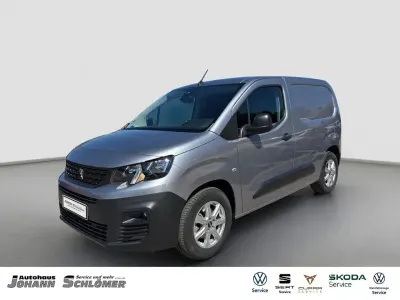 Gebraucht Peugeot Partner Premium 136 PS (100 kW) 2023 Grau Van / Kleinbus
