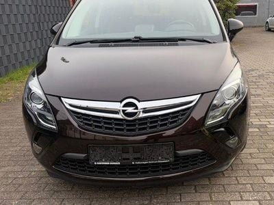 Gebraucht Opel Zafira Tourer Innovation 136 PS (100 kW) 2015 Braun Van / Kleinbus