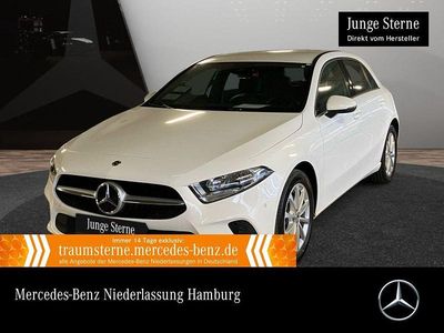Gebraucht Mercedes A250 Style 160 PS (117 kW) 2022 Weiß Limousine