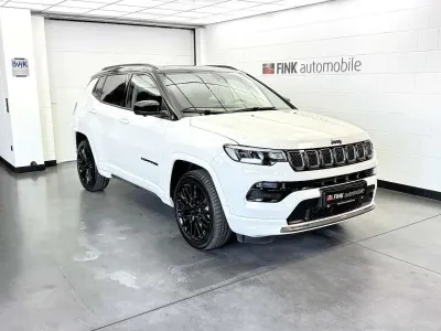 Gebraucht Jeep Compass 241 PS (177 kW) 2022 Alpine white (vr296) SUV