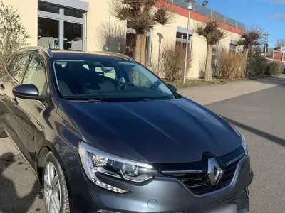 Gebraucht Renault Mégane GrandTour GT 131 PS (96 kW) 2018 Grau Kombi