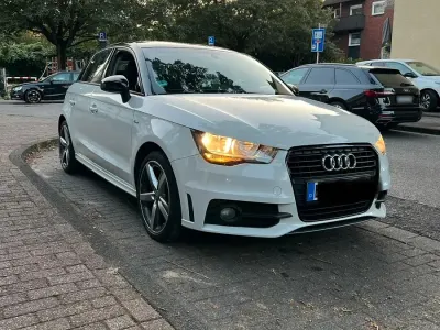 Gebraucht Audi A1 Sportback S-Line 86 PS (63 kW) 2013 Weiß Kleinwagen