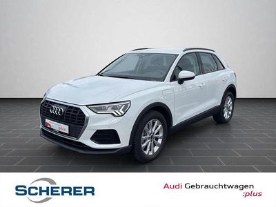Ibisweiß (metallic) Gebraucht 2021 Audi Q3 Basis SUV | 28.490 € (Guter Preis)