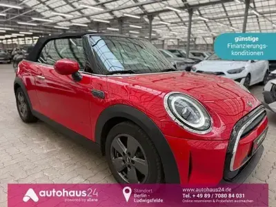 Occasion Mini Cooper Classic 136 PK (100 kW) 2023 Rood Hatchback