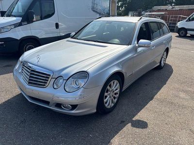 Mercedes E220